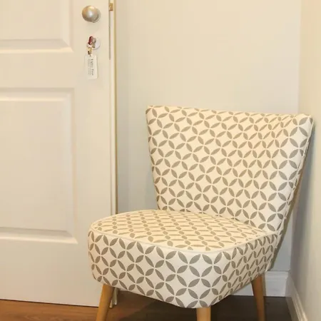 Gasthuis Eighty Four