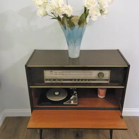 Eighty Four Konukevi