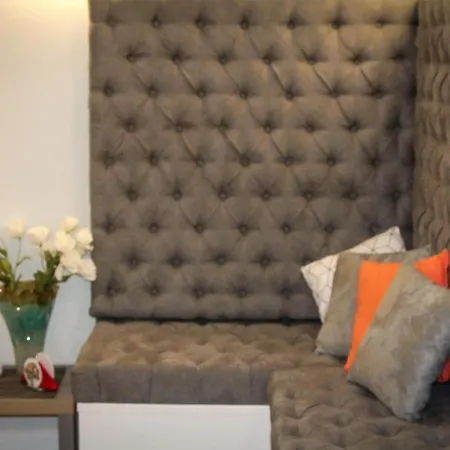Eighty Four Luxury Guest house 3*